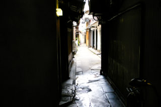 裏路地 京都