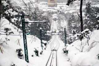 ロープウェイから眺める雪景色