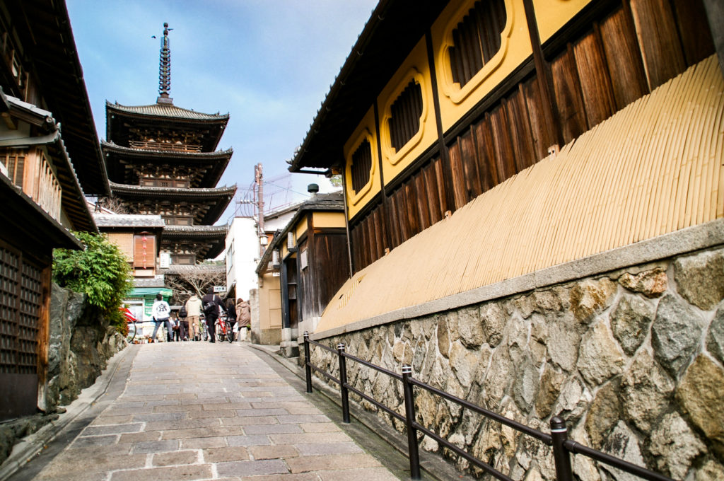 京都 石畳の路地