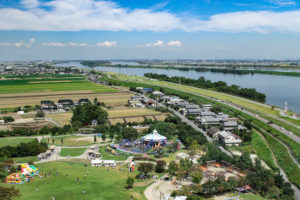 展望台から木曽三川公園の眺め